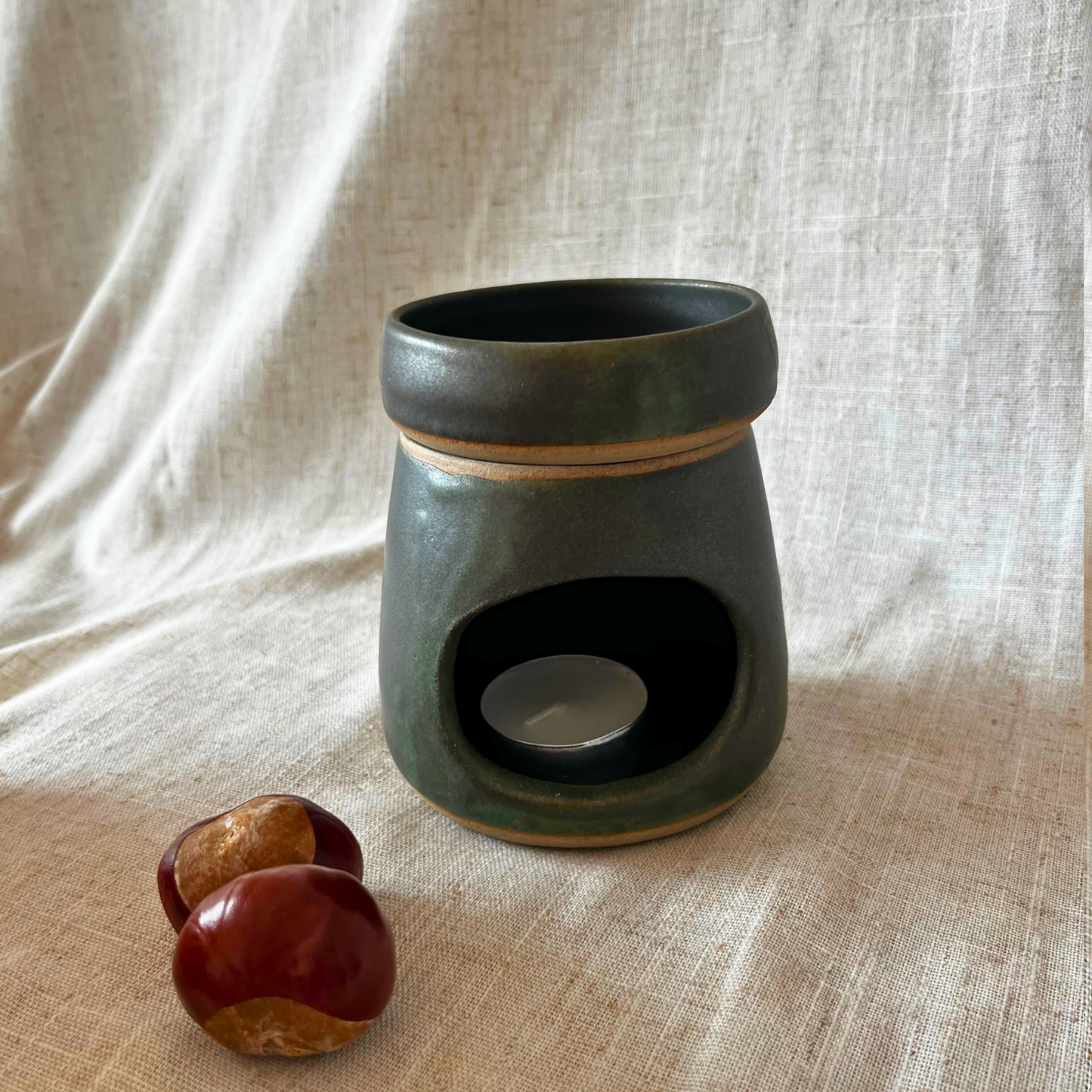 Handmade ceramic wax burner, dark green ceramic oil burner, essential oil burner