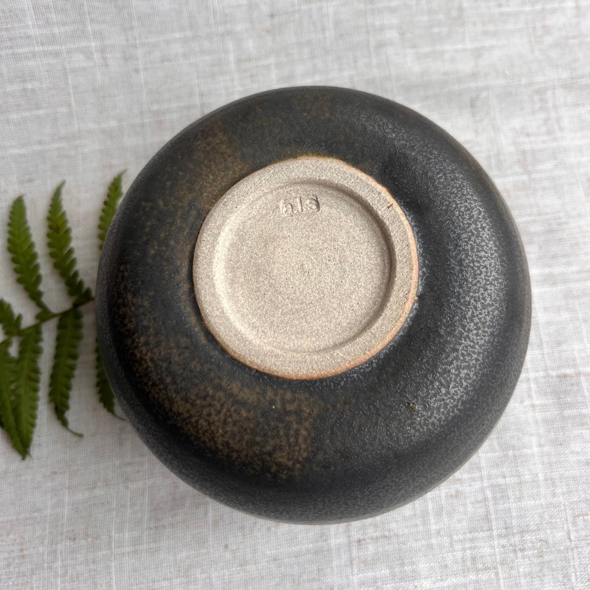 Handmade Ceramic Vase | Green Decorative Bud Vase | Tablescape | Minimalist | Center piece vase | Earthy Home Accent | Unique British Gift